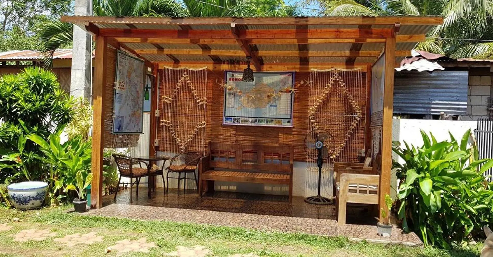 Intoy'S Place Panglao Near Beach Auberge de jeunesse