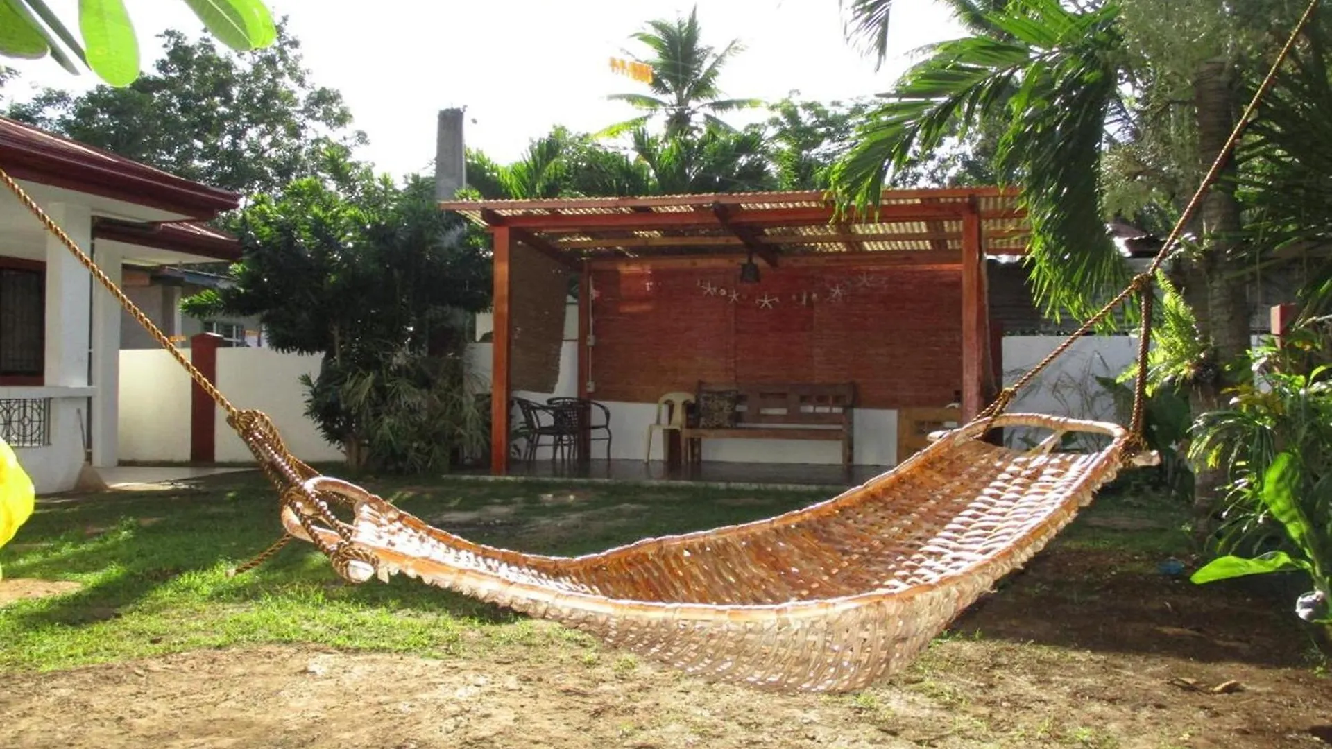 Intoy'S Place Panglao Near Beach