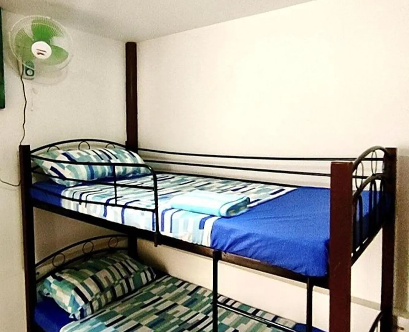 Auberge de jeunesse Intoy'S Place Panglao Near Beach